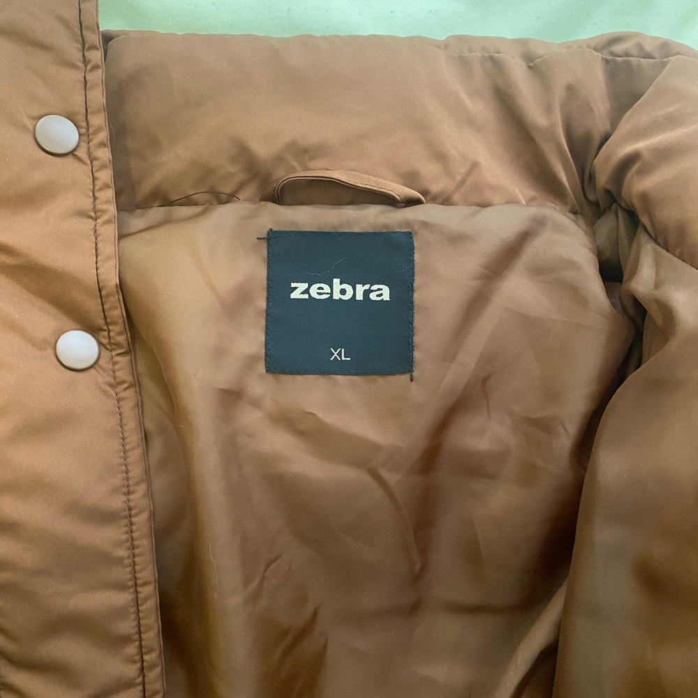 Zebra Brown Puffer Jacket - Picture 3 of 7